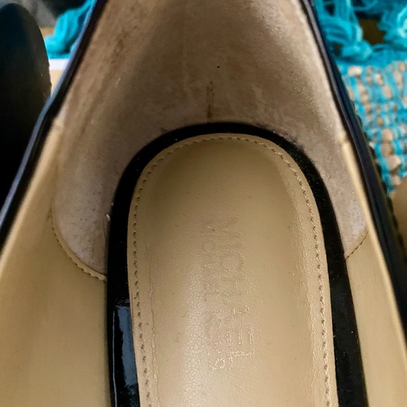 Michael Kors patent leather loafers size 7.5/38 women’s - Picture 14 of 15